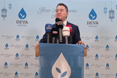 Babacan, Bursa'dan ekonomi ve politika sorunlarını değerlendirdi... Kalıcı barış diplomasiden geçiyor